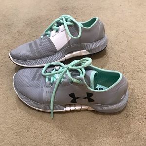 Women’s Under Armour running shoes